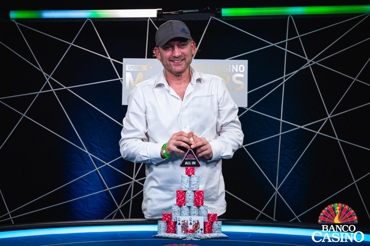 Šampiónom rekordného Masters #32 sa stáva Mike Hansen, ktorý premenil 25€ na 53.673€!