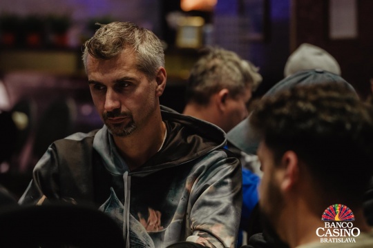 Warm Up Hendonmob Championship 30.000€ GTD