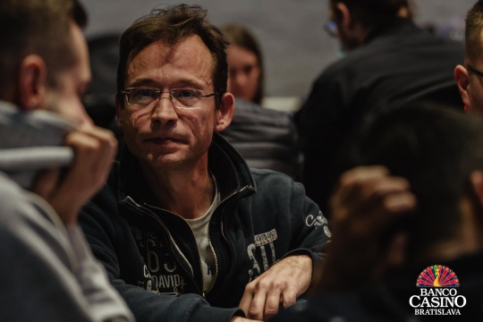 Warm Up Hendonmob Championship 30.000€ GTD